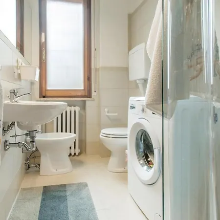 2 Bedroom Stunning In