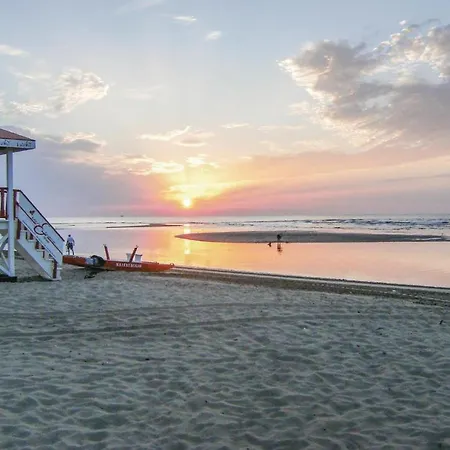 2 Bedroom Lovely In *